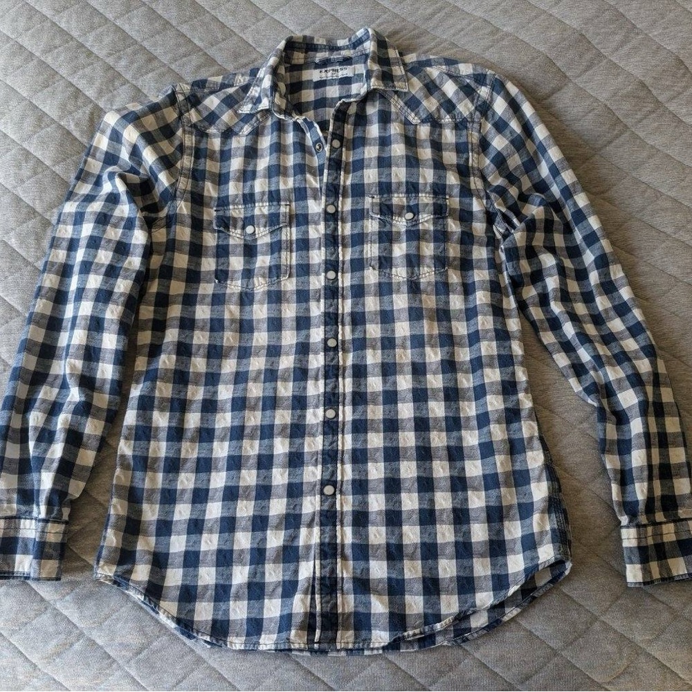 Like New Men’s Small button up shirt